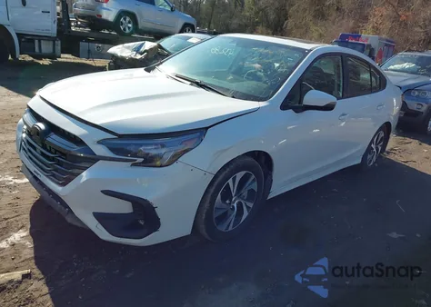 2024 Subaru Legacy Premium из США, поврежденный, VIN 4S3BWAF6XR3020504